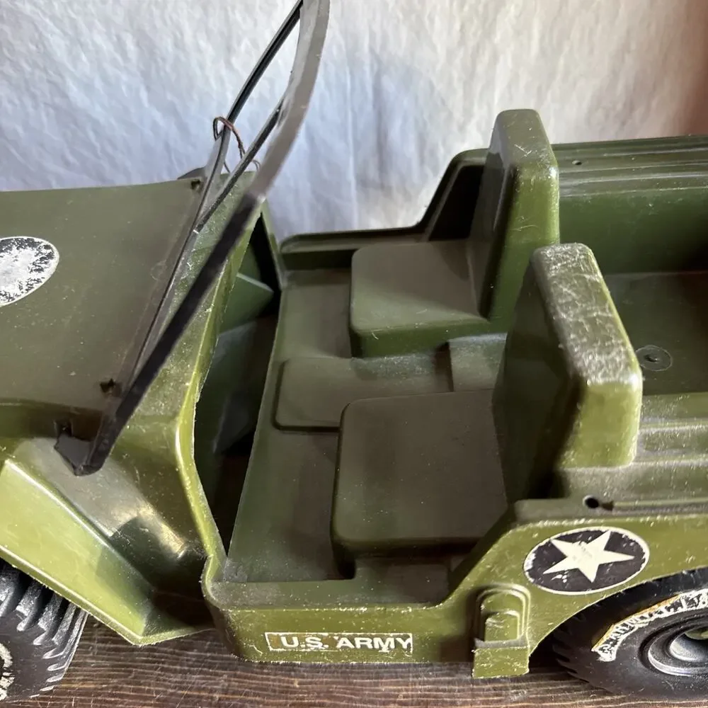 VINTAGE EMPIRE GI JOE JEEP 1973 CAROLINA ENTERPRISES GREEN PLASTIC.
